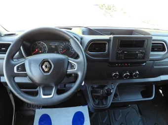 Renault Master skrzynia plandeka 9 palet 165KM 941311 - wnetrze