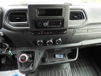 Renault Master skrzynia plandeka 10 palet 165KM 993955 - wnetrze