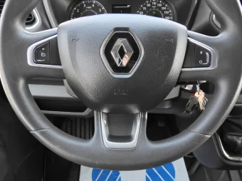 Renault Master skrzynia plandeka 10 palet 165KM 045764 - wyposazenie