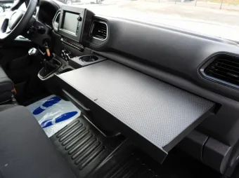 Renault Master skrzynia plandeka 10 palet 165KM 104473 - wyposazenie