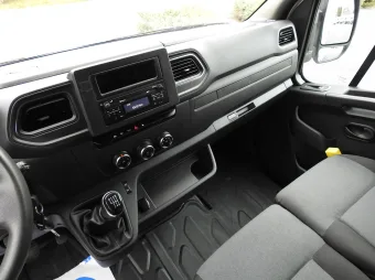 Renault Master skrzynia plandeka 10 palet 165KM 162171 - wyposazenie