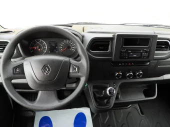 Renault Master skrzynia plandeka 10 palet 165KM 236577 - wyposazenie