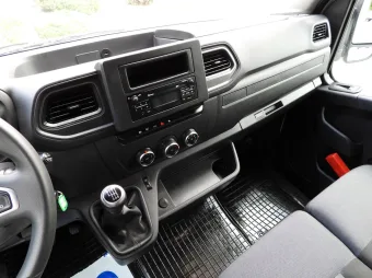 Renault Master skrzynia plandeka 10 palet 165KM 332440 - wyposazenie