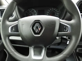 Renault Master skrzynia plandeka 10 palet 165KM 363110 - wyposazenie