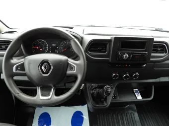 Renault Master skrzynia plandeka 10 palet 165KM 425023 - wyposazenie