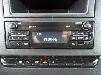 Renault Master skrzynia plandeka 10 palet 165KM 435671 - wyposazenie