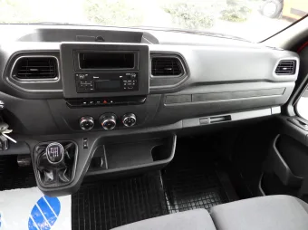 Renault Master skrzynia plandeka 10 palet 165KM 583427 - wyposazenie