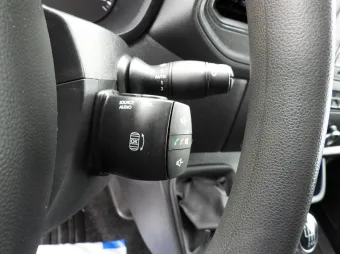 Renault Master skrzynia plandeka 10 palet 165KM 755185 - wyposazenie
