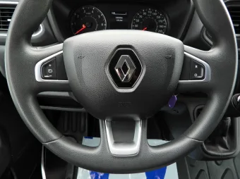 Renault Master skrzynia plandeka 10 palet 165KM 941360 - wyposazenie