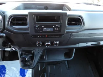 Renault Master skrzynia plandeka 10 palet 165KM 958918 - wyposazenie