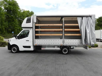 Renault Master skrzynia plandeka 10 palet 165KM 755185 - zaladunek