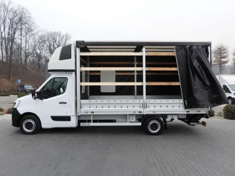 Renault Master skrzynia plandeka 9 palet 165KM 755938 - zaladunek