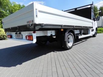 Renault Master skrzynia 8 palet 165KM 821393 - podwozie