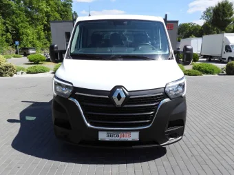 Renault Master skrzynia 8 palet 165KM 821393 - przod