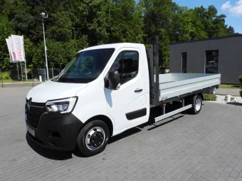 Renault Master skrzynia 8 palet 165KM 821393 - przod lewy