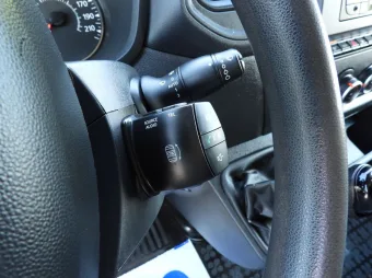 Renault Master skrzynia 8 palet 165KM 821393 - siedzenia