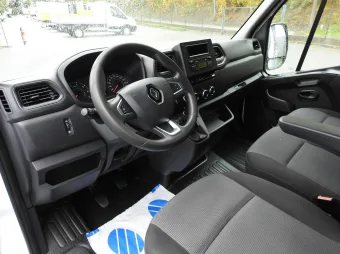 Renault Master skrzynia 130KM 903662 - srodek