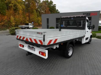 Renault Master skrzynia 130KM 382784 - tyl