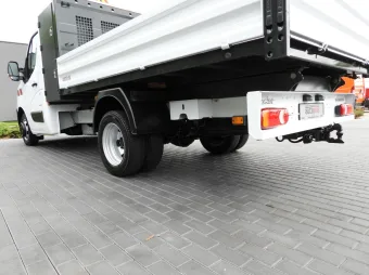 Renault Master wywrotka 130KM 385012 - bok zabudowy