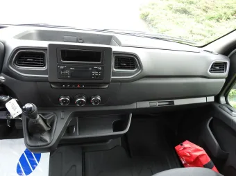 Renault Master wywrotka 165KM 604413 - fotele
