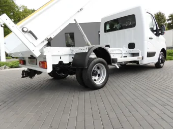 Renault Master wywrotka 145KM 222901 - kabina