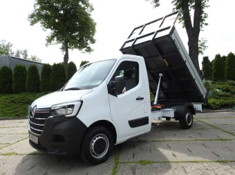 Renault Master wywrotka 165KM 604413 - kokpit