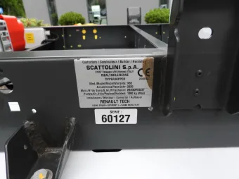 Renault Master wywrotka 130KM 772062 - kokpit