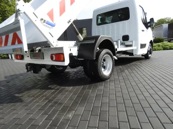 Renault Master wywrotka 130KM 914253 - siedzenia