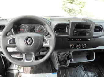 Renault Master wywrotka 130KM 385012 - srodek
