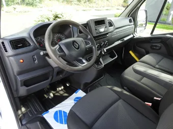 Renault Master wywrotka 130KM 914253 - srodek