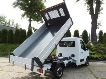 Renault Master wywrotka 165KM 604413 - tyl