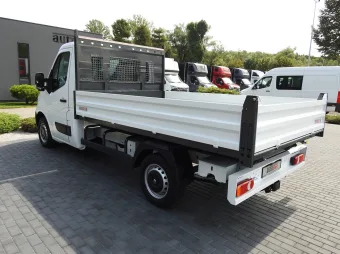 Renault Master wywrotka 130KM 652783 - tyl