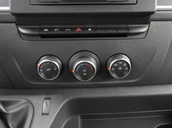 Renault Master wywrotka 165KM 604413 - wnetrze