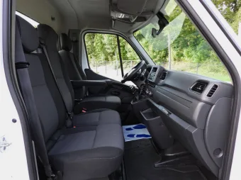 Renault Master wywrotka 130KM 914439 - wyposazenie