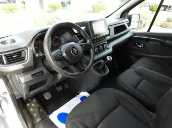 Renault Trafic brygadówka 130KM 854756 - srodek