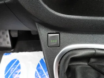 Renault Trafic furgon chłodnia 120KM 904331 - drzwi
