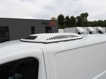 Renault Trafic furgon chłodnia 165KM 449239 - kola