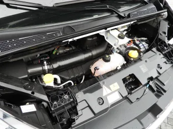 Renault Trafic furgon chłodnia 120KM 904331 - wyposazenie