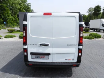 Renault Trafic furgon chłodnia 120KM 895067 - zabudowa