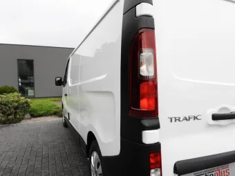 Renault Trafic furgon chłodnia 120KM 904331 - zabudowa