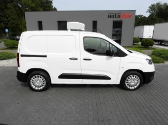 Toyota Proace City furgon chłodnia 100KM 972433 - bok prawy