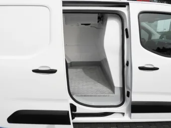 Toyota Proace City furgon chłodnia 100KM 972433 - kokpit