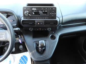 Toyota Proace City furgon chłodnia 100KM 983946 - lewarek