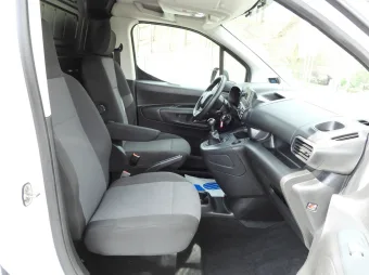 Toyota Proace City furgon chłodnia 100KM 972410 - podsufitka