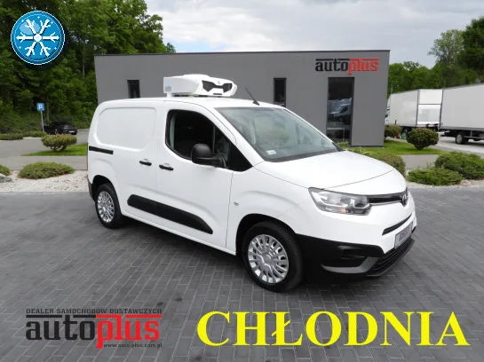 Toyota Proace City furgon chłodnia 100KM 975800 - przod