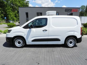 Toyota Proace City furgon chłodnia 100KM 983946 - tyl