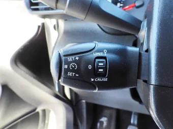 Toyota Proace City furgon chłodnia 100KM 983946 - wnetrze