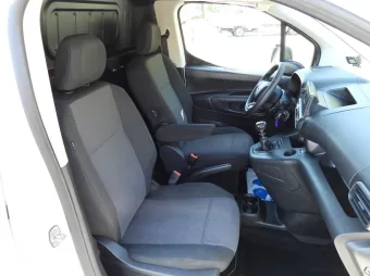 Toyota Proace City furgon chłodnia 100KM 983946 - zewnatrz
