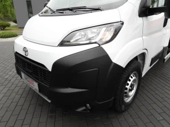 Toyota Proace Max skrzynia plandeka 10 palet 140KM A53689 - detal zabudowy