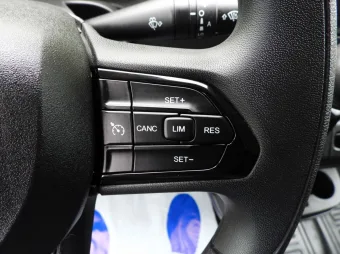 Toyota Proace Max skrzynia plandeka 10 palet 140KM A53689 - element wnętrza